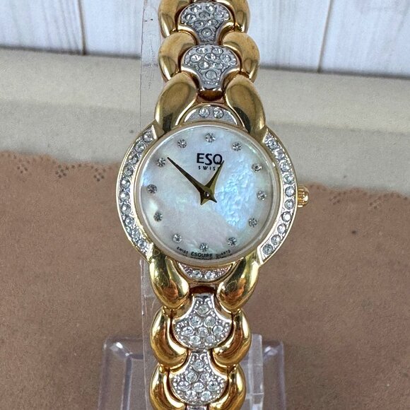 Vintage Movado Esquire Ladies 2 Tone Gold and Silver watch with Crystals - Picture 1 of 9